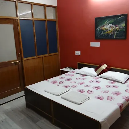 N Homestay Agra Tajganj Exterior photo