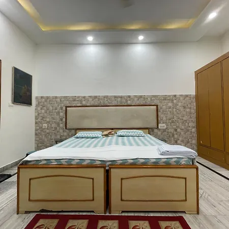 N Homestay Agra Tajganj Exterior photo