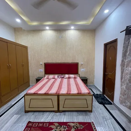 N Homestay Agra Tajganj Exterior photo