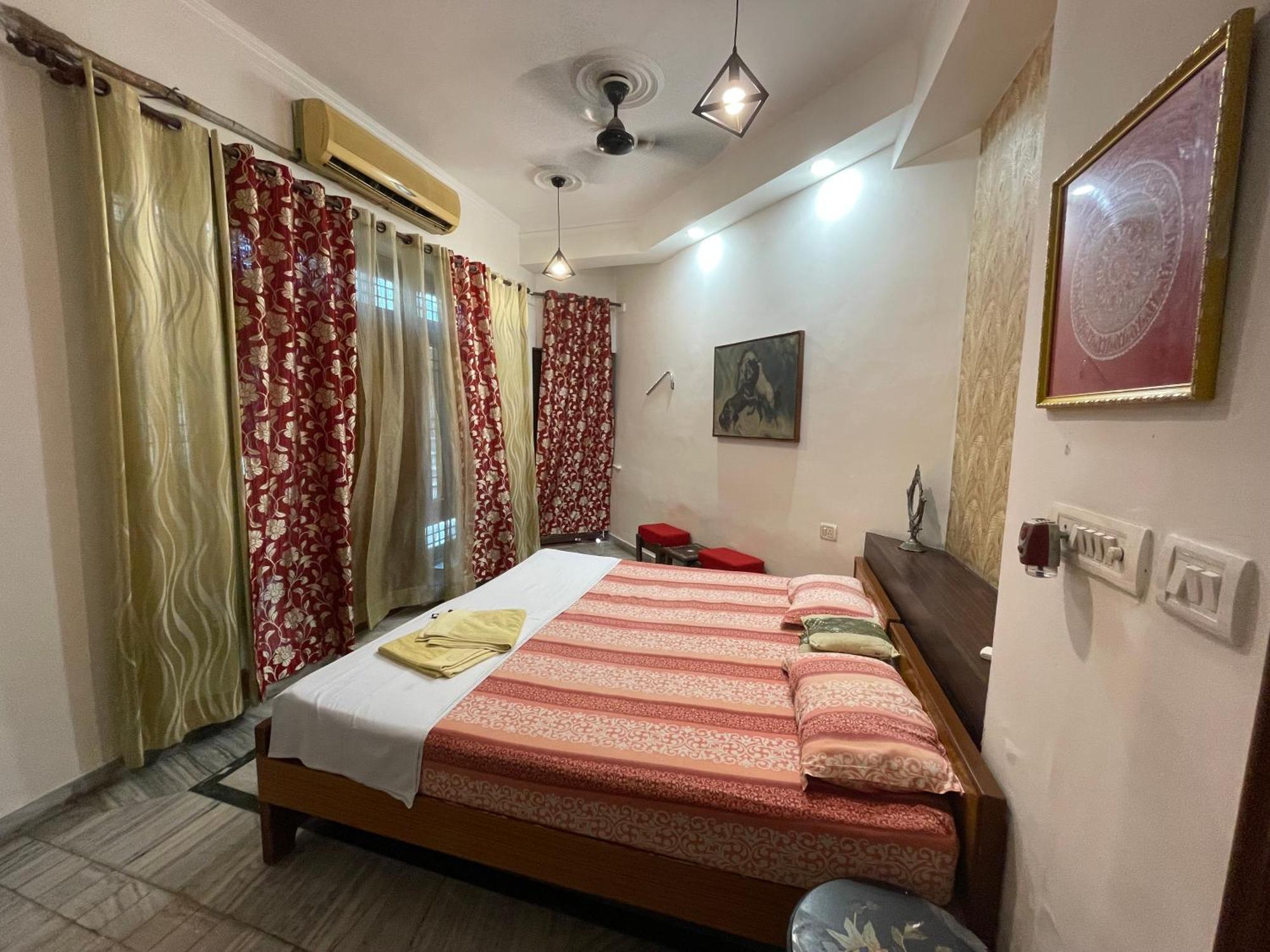 Homestay N Agra Tajganj